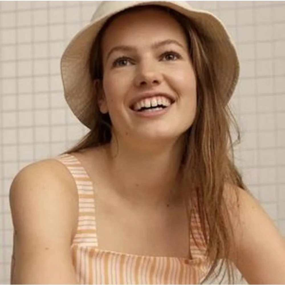 Madewell Short-Brimmed Bucket Hat Size S/M